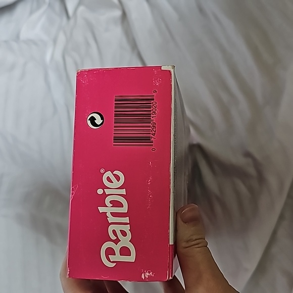 Rare vintage special edition Zellars barbie - Picture 5 of 5